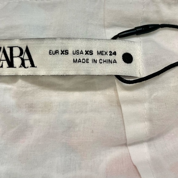 Zara Embroidered Floral Skort - Size XS - Picture 4 of 6